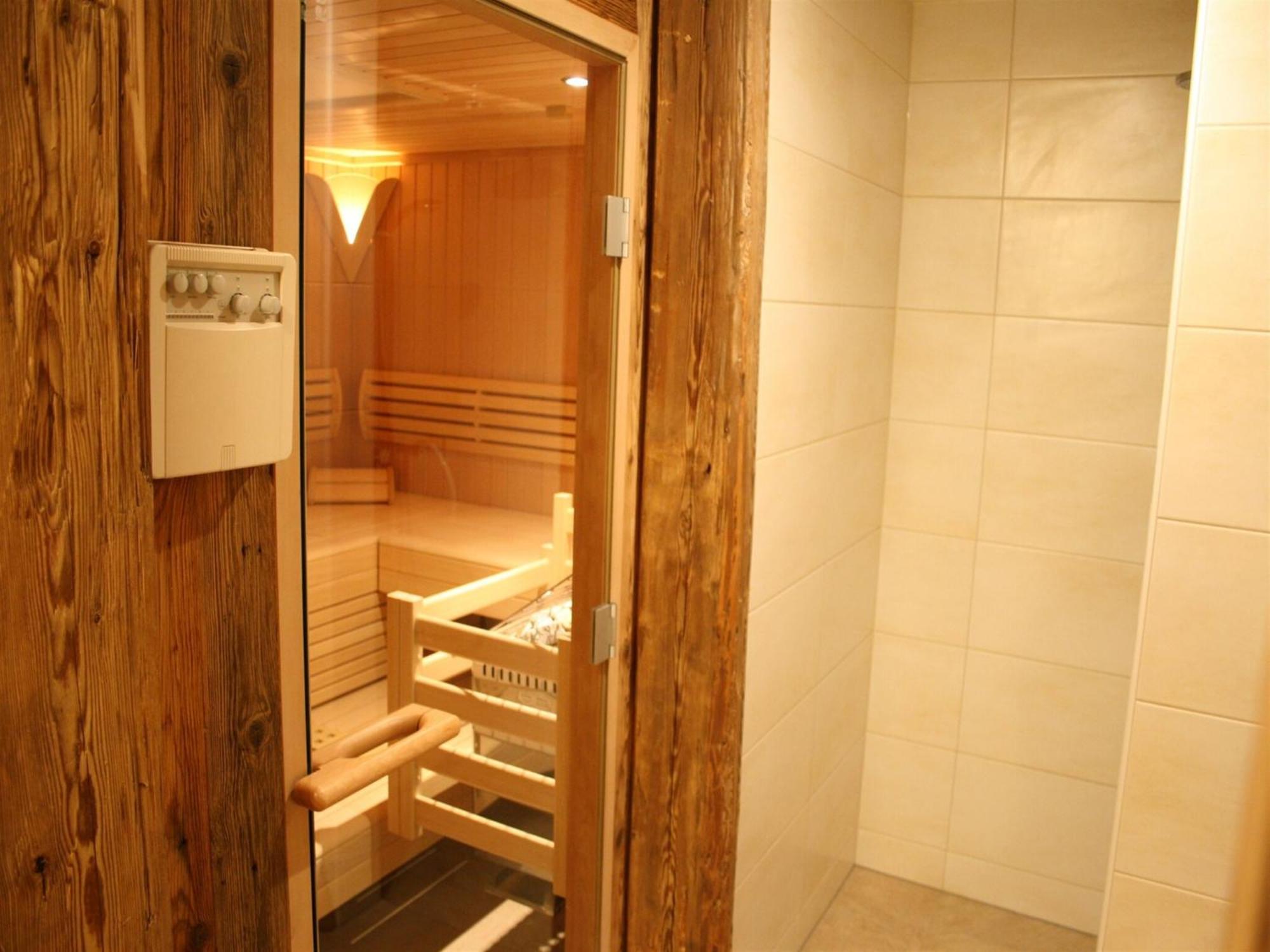 Cozy Feel Good Holiday Apartment In Leogang Luaran gambar