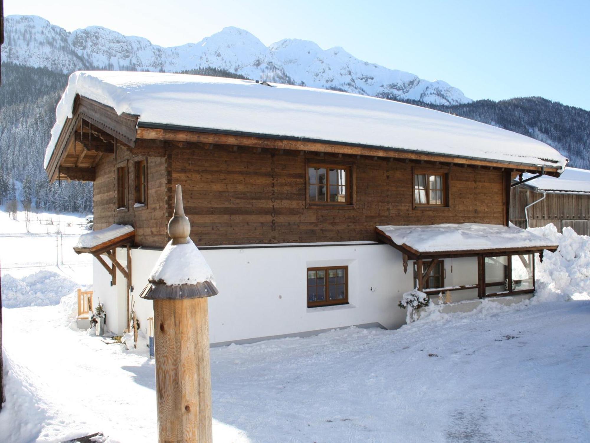 Cozy Feel Good Holiday Apartment In Leogang Luaran gambar