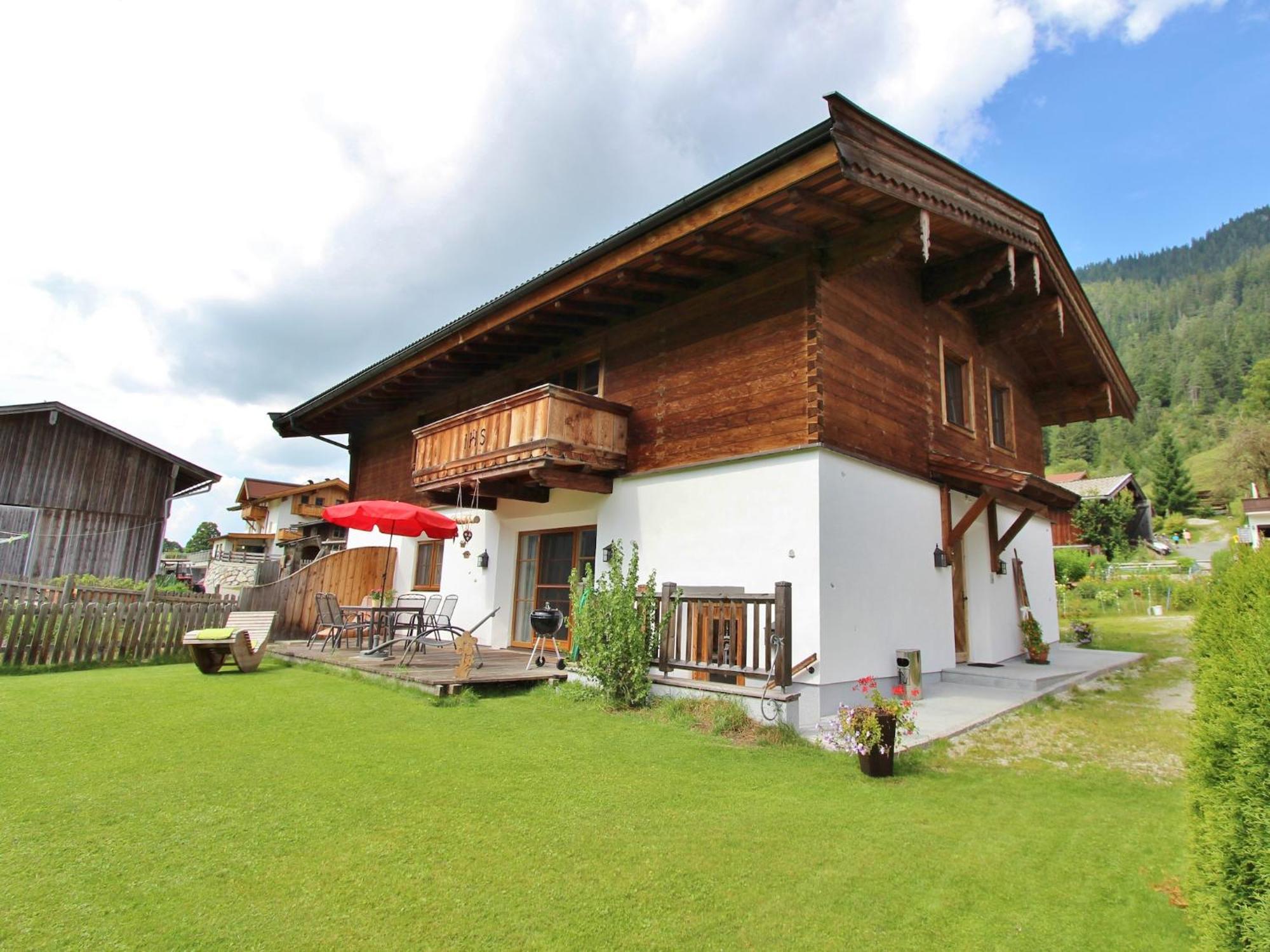 Cozy Feel Good Holiday Apartment In Leogang Luaran gambar